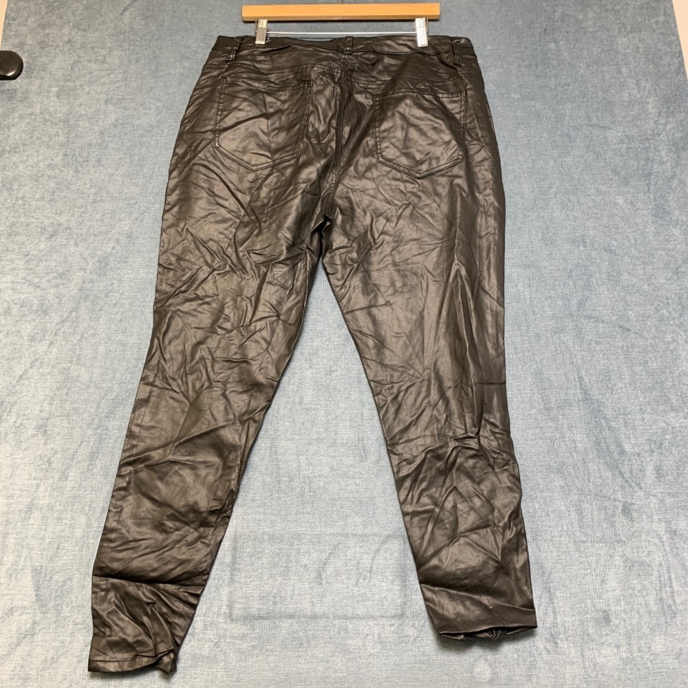 Hybrid & Company Pants Womens 18 Black Faux Leather Pockets Stretch Straight